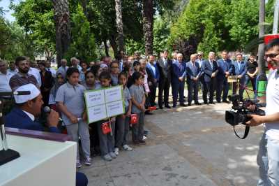 Ziya Paşa Kabri Başında Anıldı